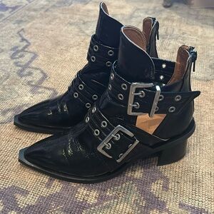 Ganni black boots 38 EUC